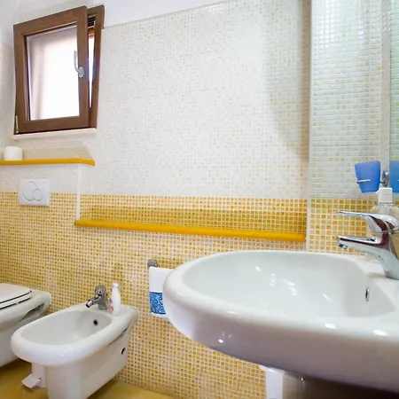 Paoli House Apartment *